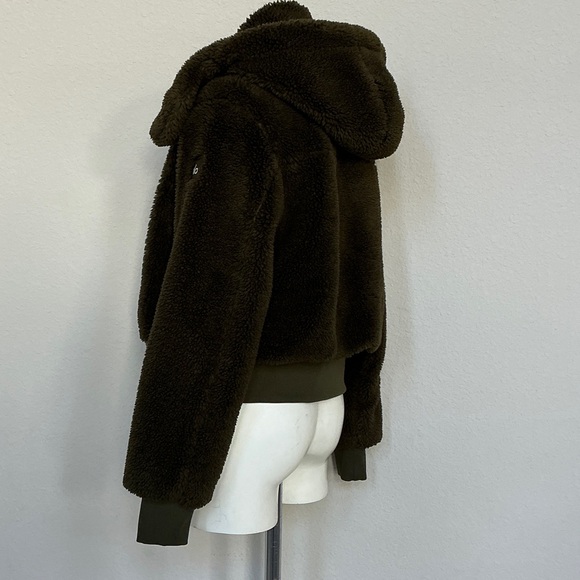 ALO Yoga Olive Green Foxy Sherpa Hooded Jacket - Picture 7 of 10